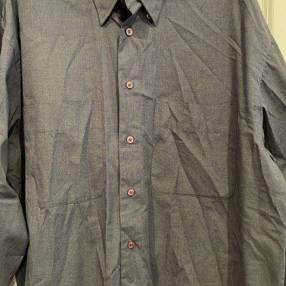 Men’s button up shirt. - Picture 2 of 3